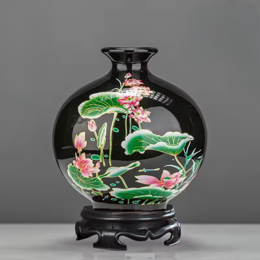 BloomCraft™ – Utsökt blomstervas i porslin – Eleganta handmålade lotusmönster